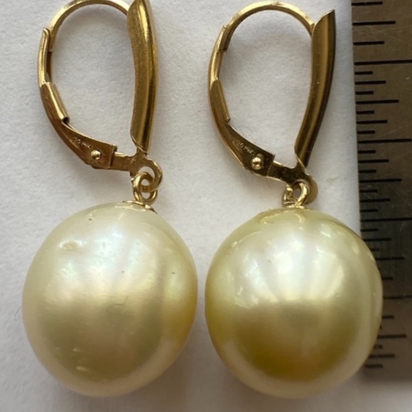 AUTHENTIC 13mm Golden South Sea Pearl 14K Gold Filled Earrings - HANDMADE - Picture 1 of 8